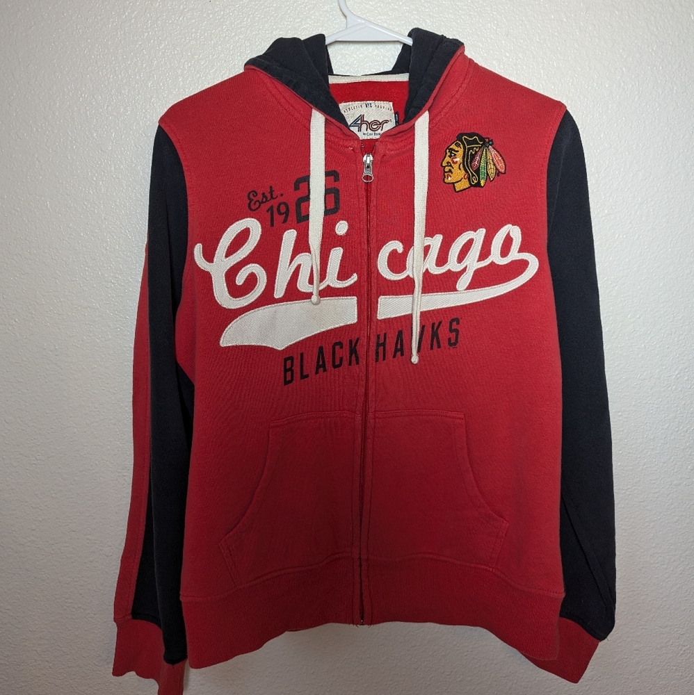 NHL Blackhawks Women's Zip Up Sweatshirt. Size Large. Brand G-lll 4Her By Carl B